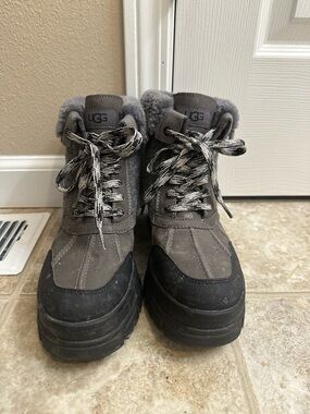 UGG Gray Fur-Trim Lace-Up Winter Boots